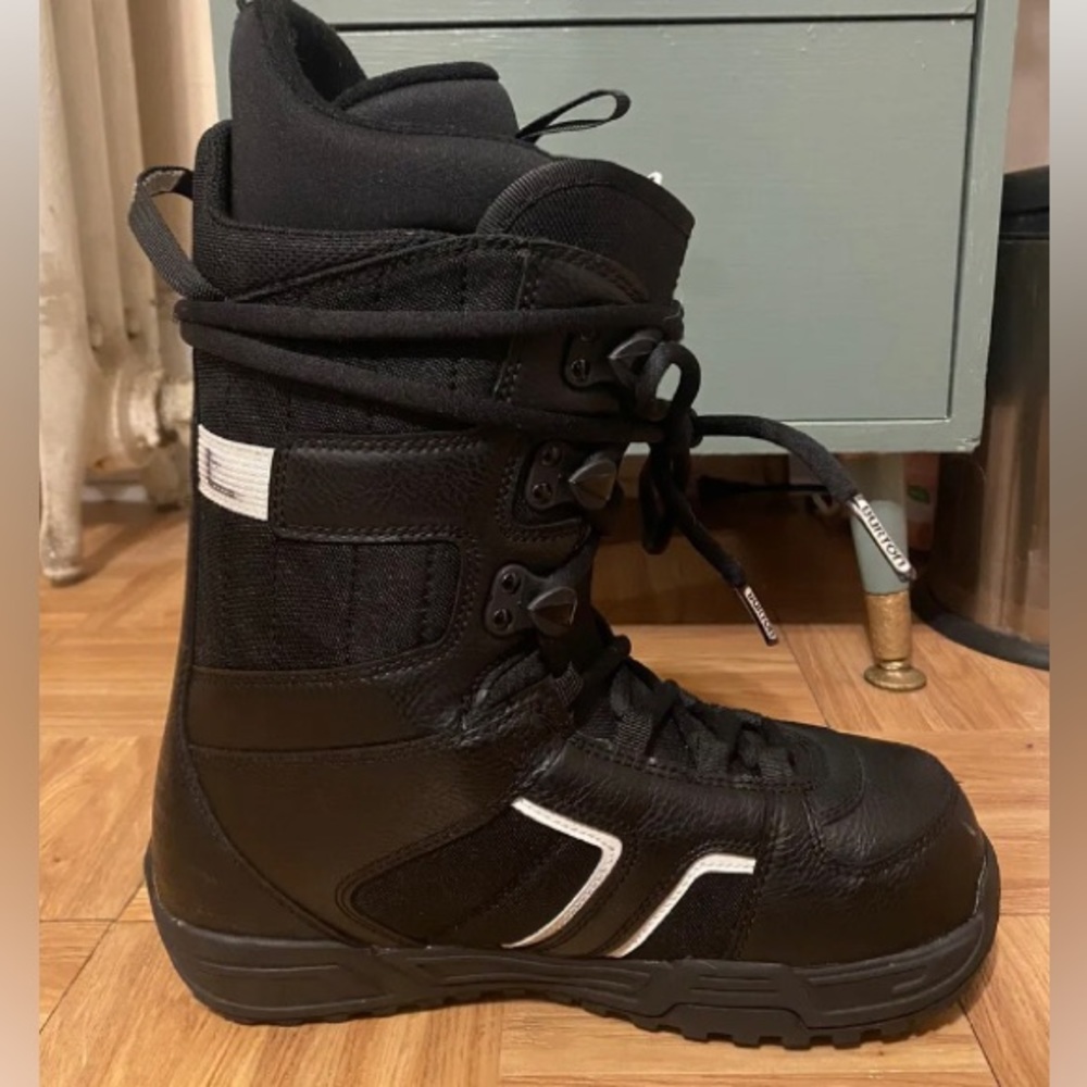 Burton Snowboard Snow Skii boots Invader Mens Size US7 EU40